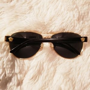 Womens Versace sunglasses (Authentic)